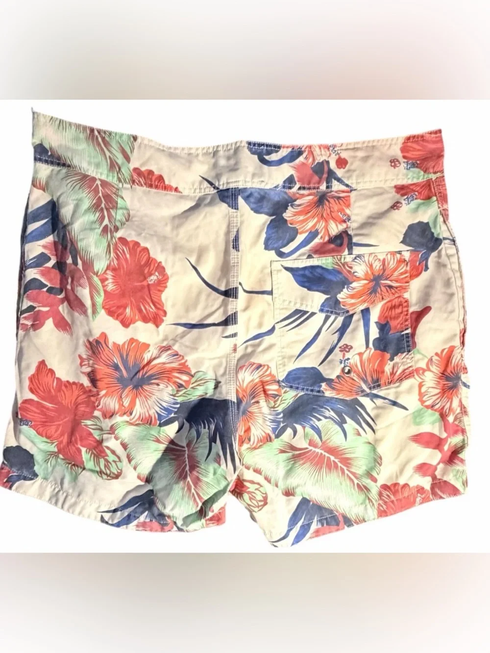 Lightning Bolt Men 32 Hawaiin Boardshorts Floral‎
